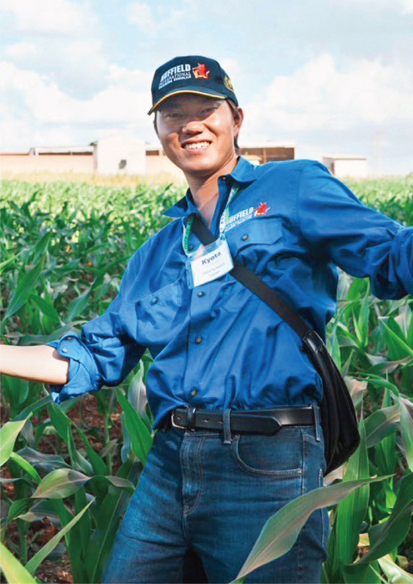 YOSHIKAWA KYOTA